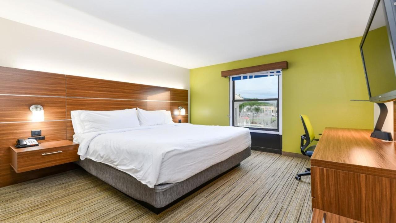 Holiday Inn Express Hotel & Suites Pigeon Forge By Ihg Exterior foto