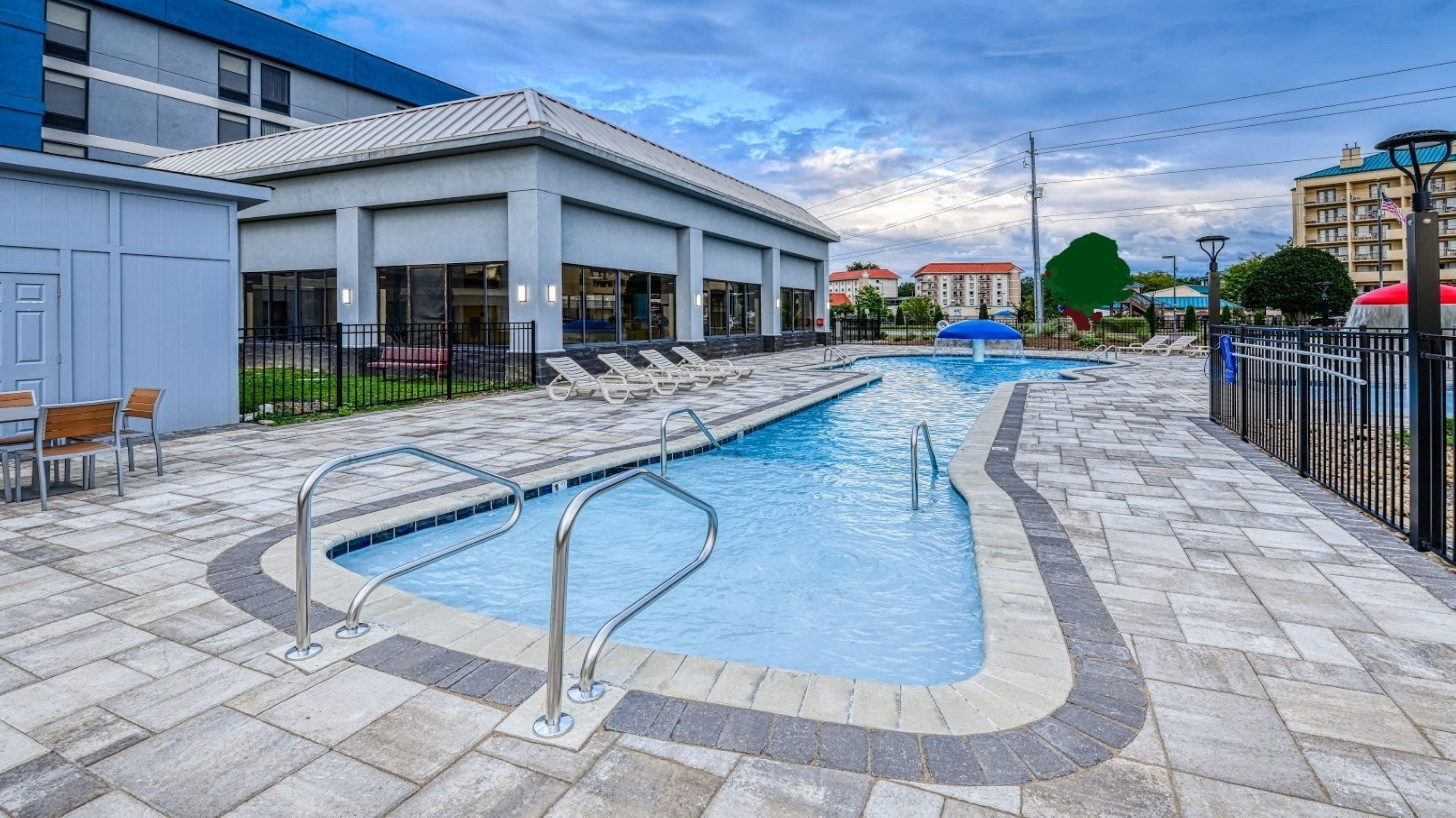 Holiday Inn Express Hotel & Suites Pigeon Forge By Ihg Exterior foto